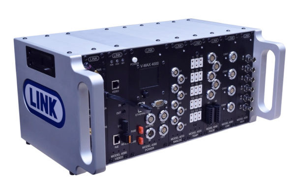 The V-Max 4000 modular data acquisition system is shown in this image.